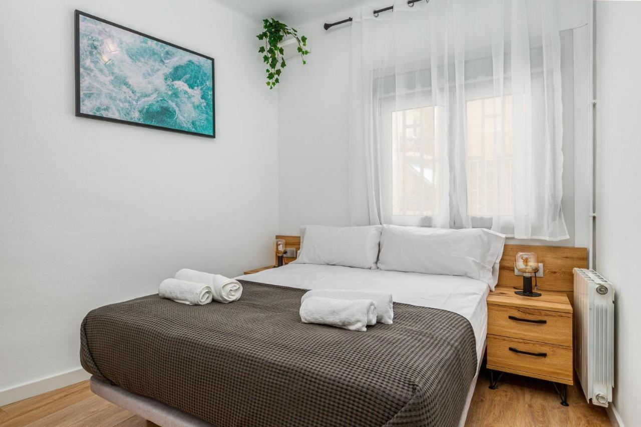 Simply Stunning - Hidden Gem, Heart Of Poble Sec Apartment Barcelona Luaran gambar