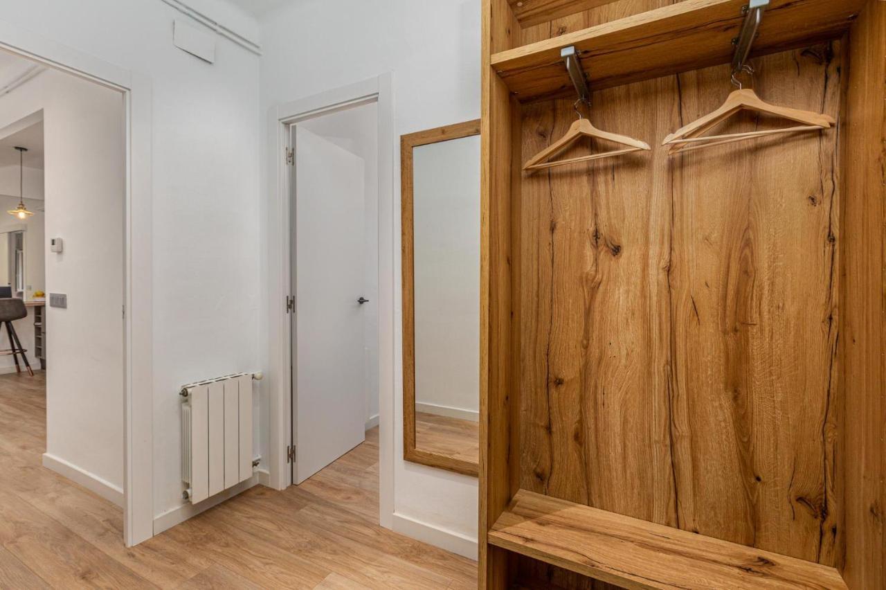 Simply Stunning - Hidden Gem, Heart Of Poble Sec Apartment Barcelona Luaran gambar