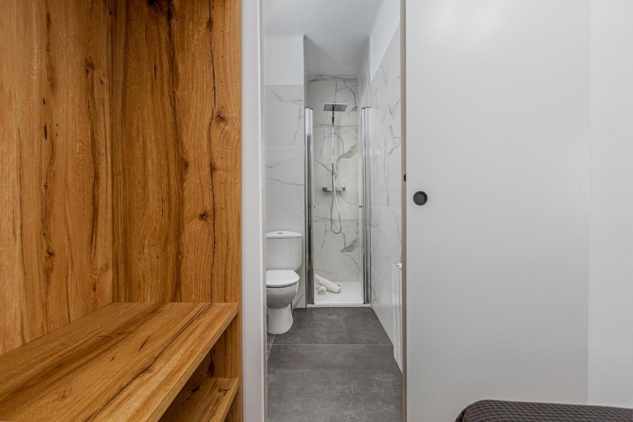 Simply Stunning - Hidden Gem, Heart Of Poble Sec Apartment Barcelona Luaran gambar