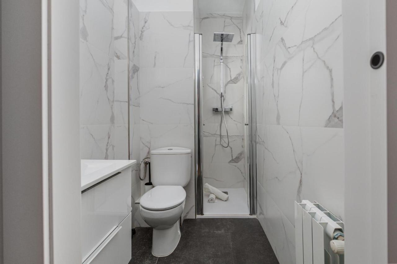 Simply Stunning - Hidden Gem, Heart Of Poble Sec Apartment Barcelona Luaran gambar